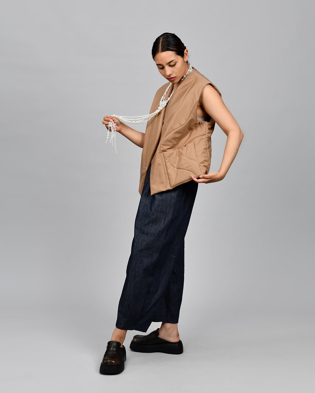 Nubi Vest Organic, Beige