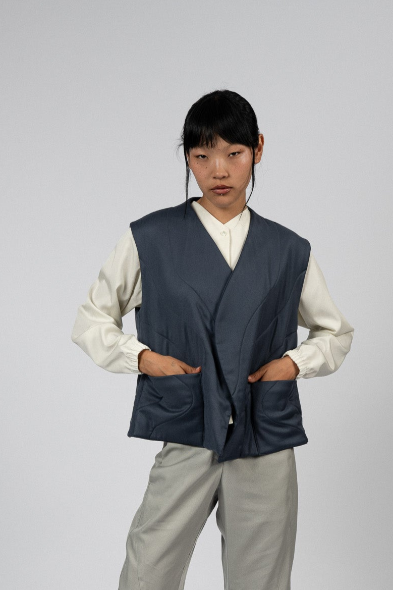 Nubi Vest Organic, Slate Blue