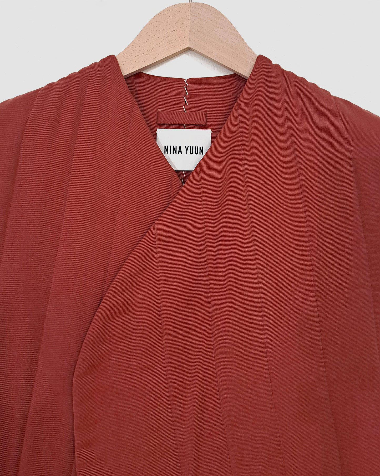 Nubi Vest Classic, Rot