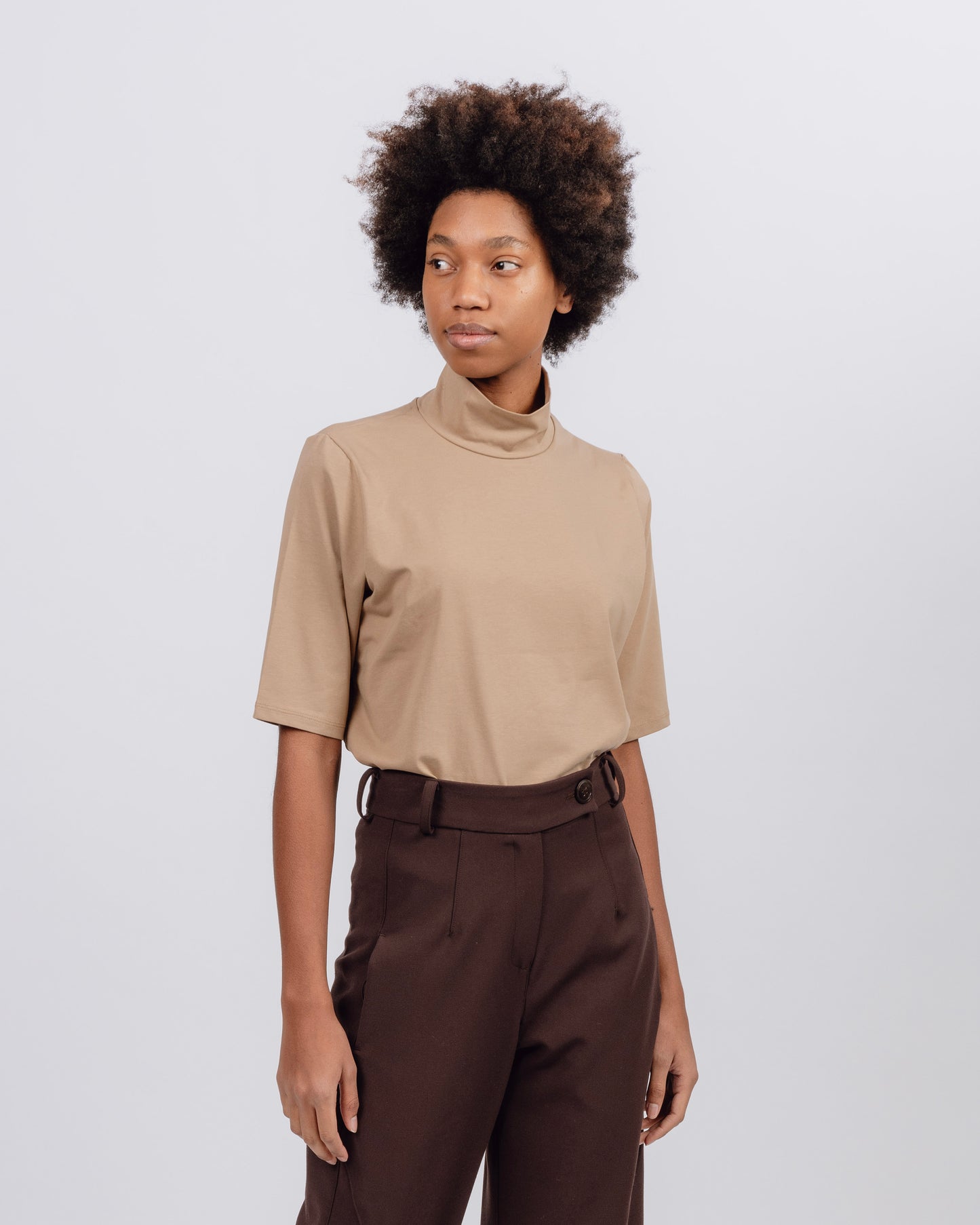 Mock Neck T-Shirt Capuccino