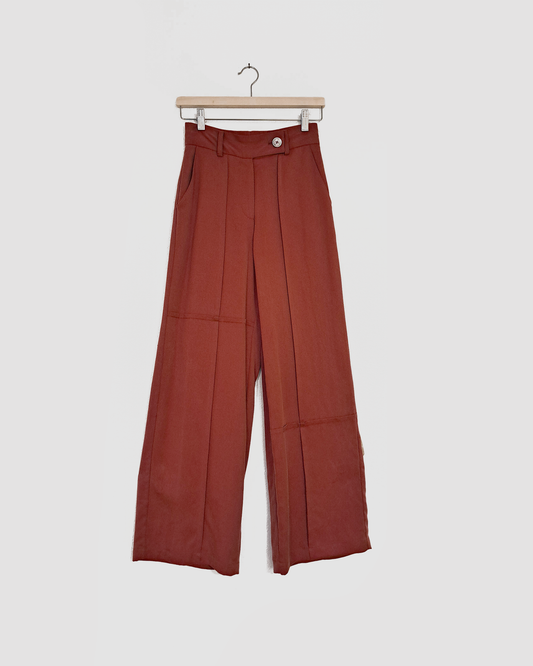 Lotus Pants Red